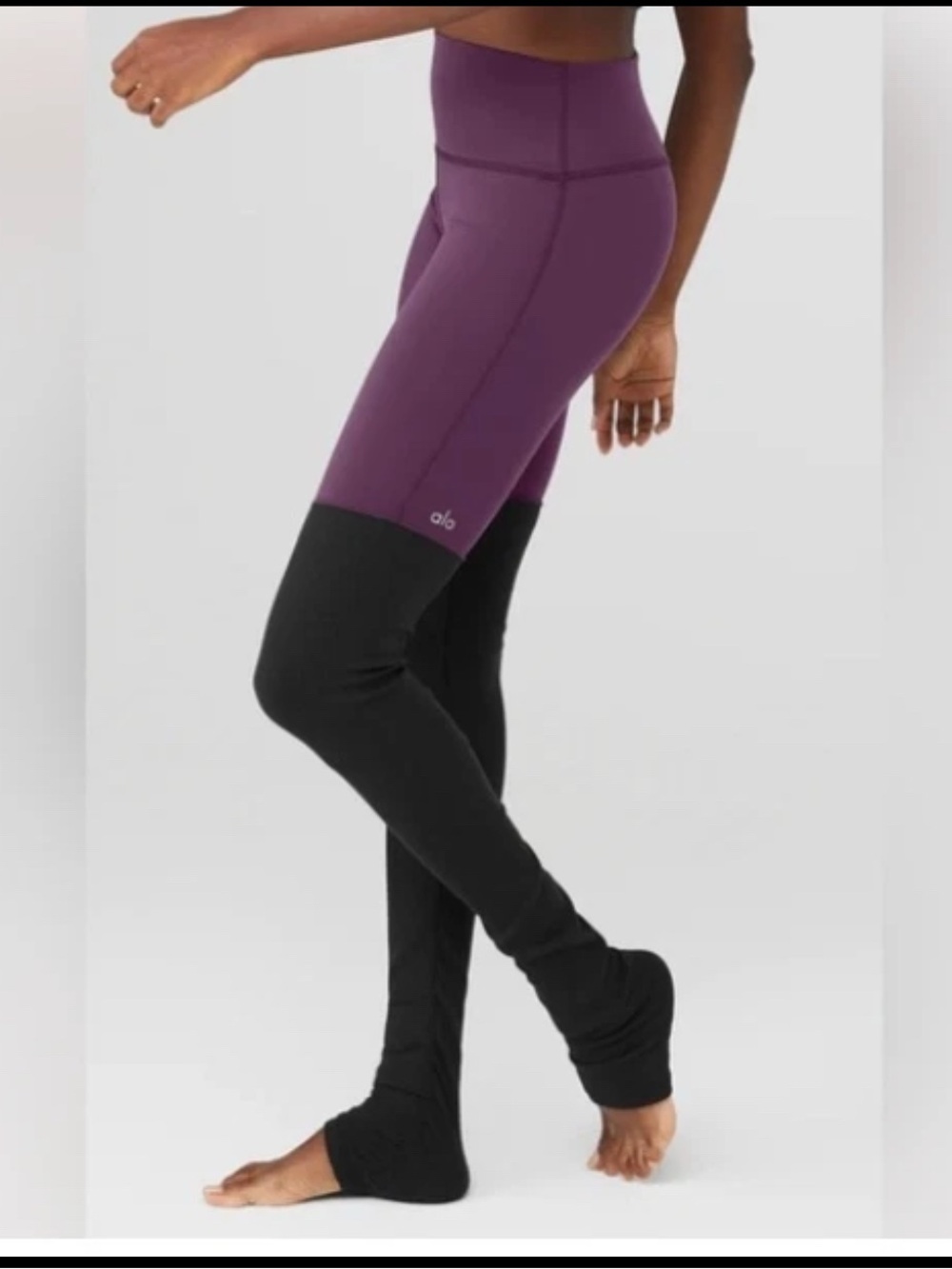 ALO Yoga high waisted Goddess Leggings Deep Plum size xxs